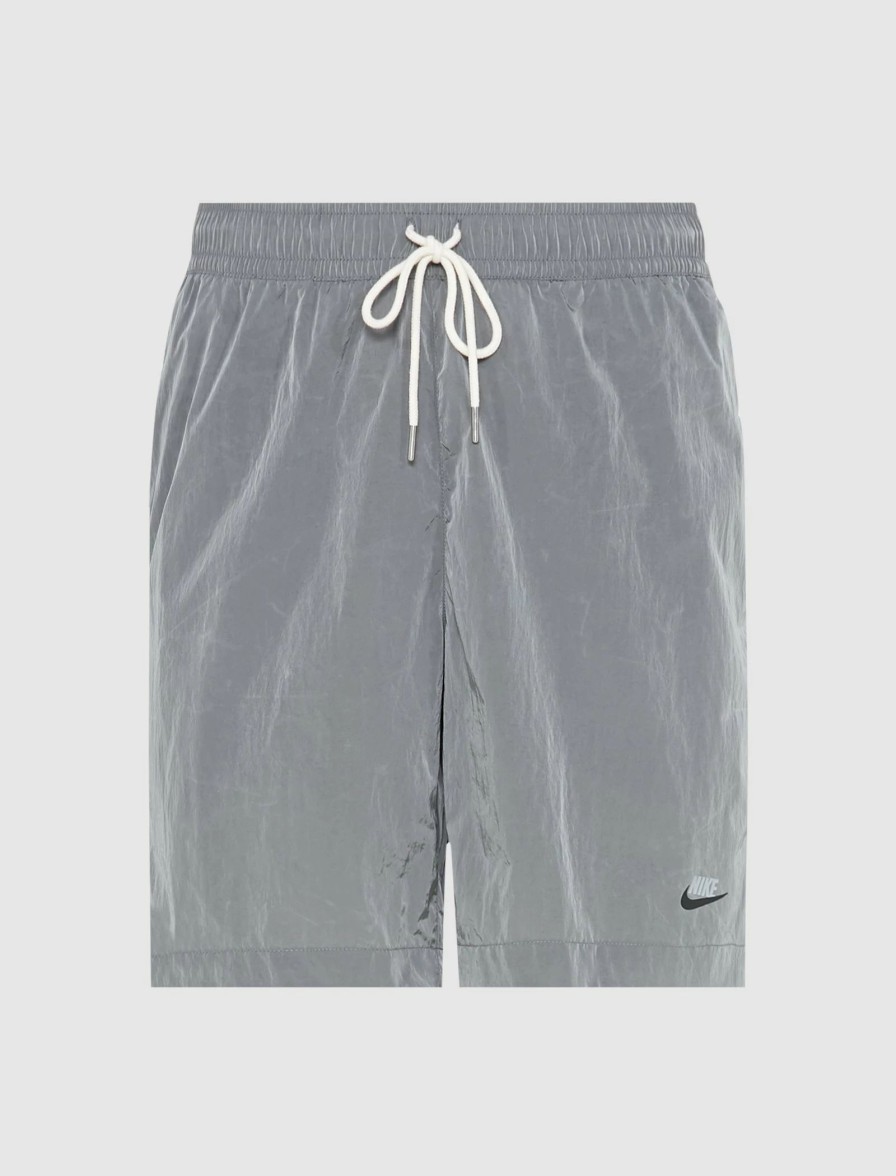 * Nike Essential Shorts Shorts