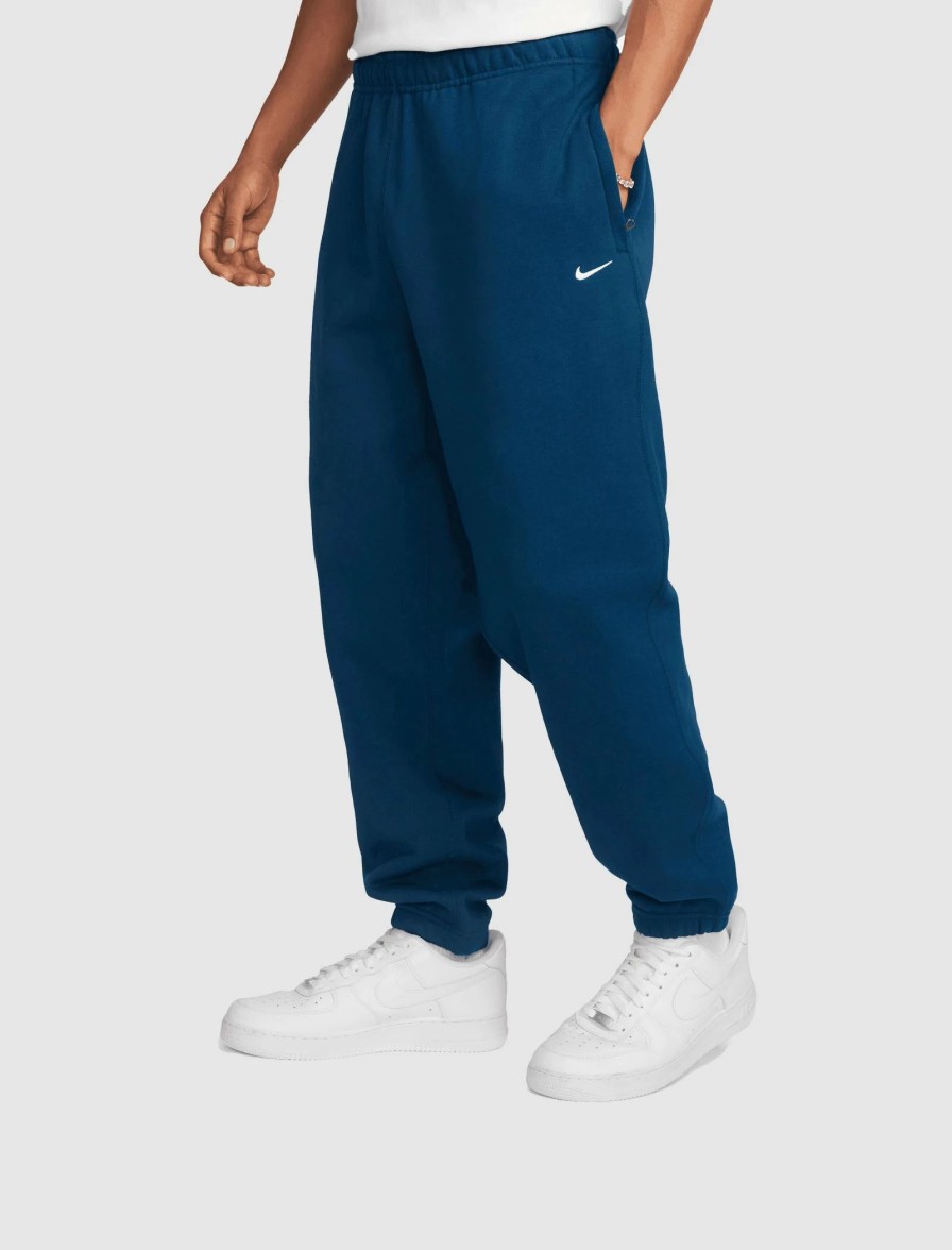 * Nike Solo Swoosh Pant Sweatpants