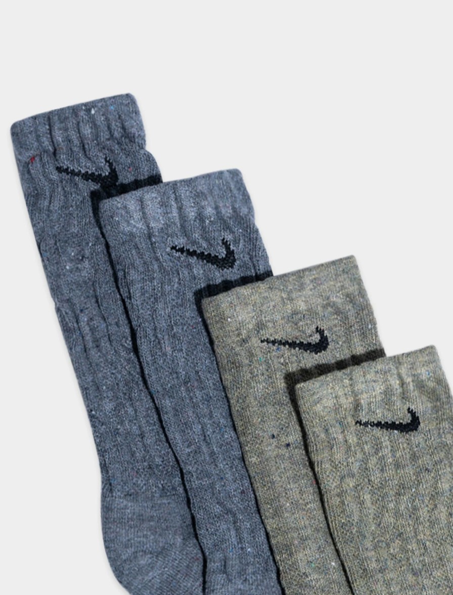 * Nike Everyday+ Cushioned Crew Socks Socks