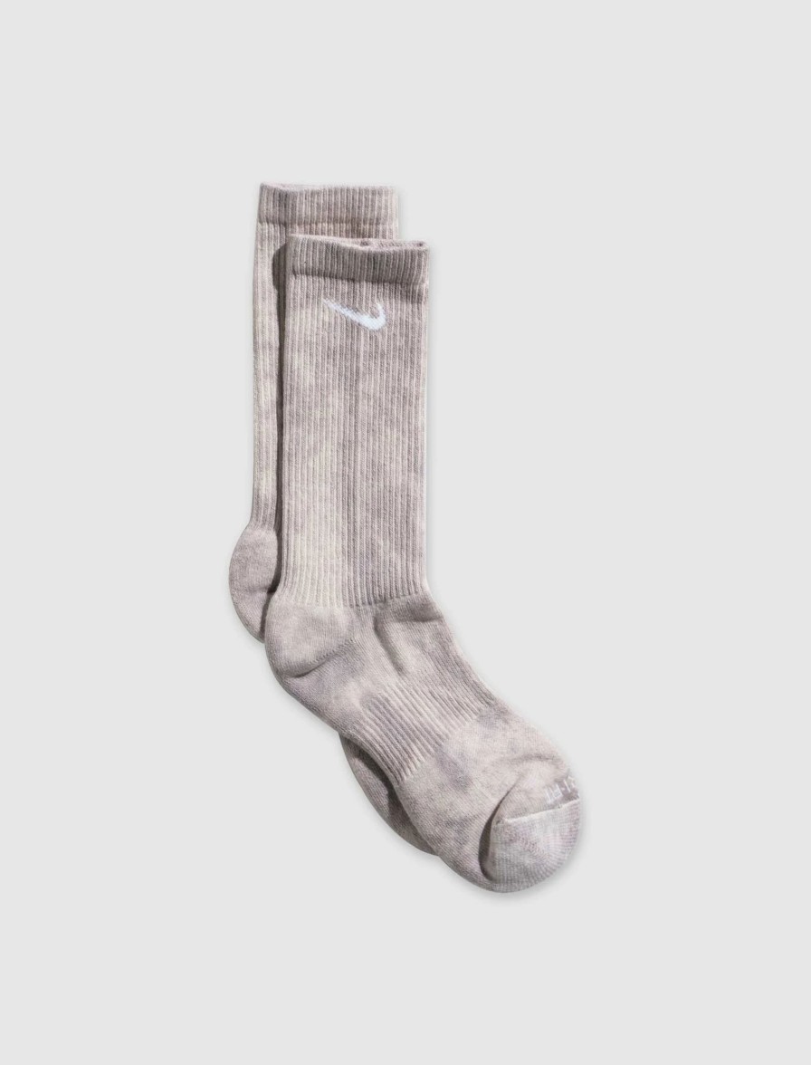 * Nike Swoosh Socks Socks