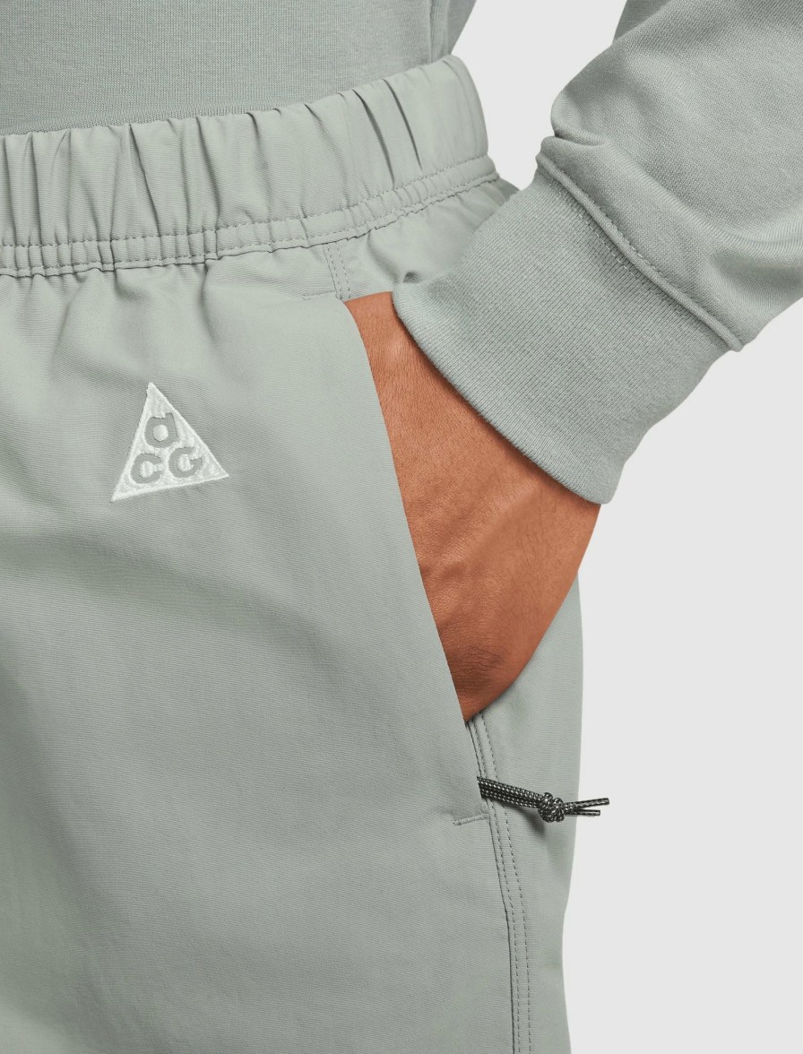 * Nike Acg Short Shorts